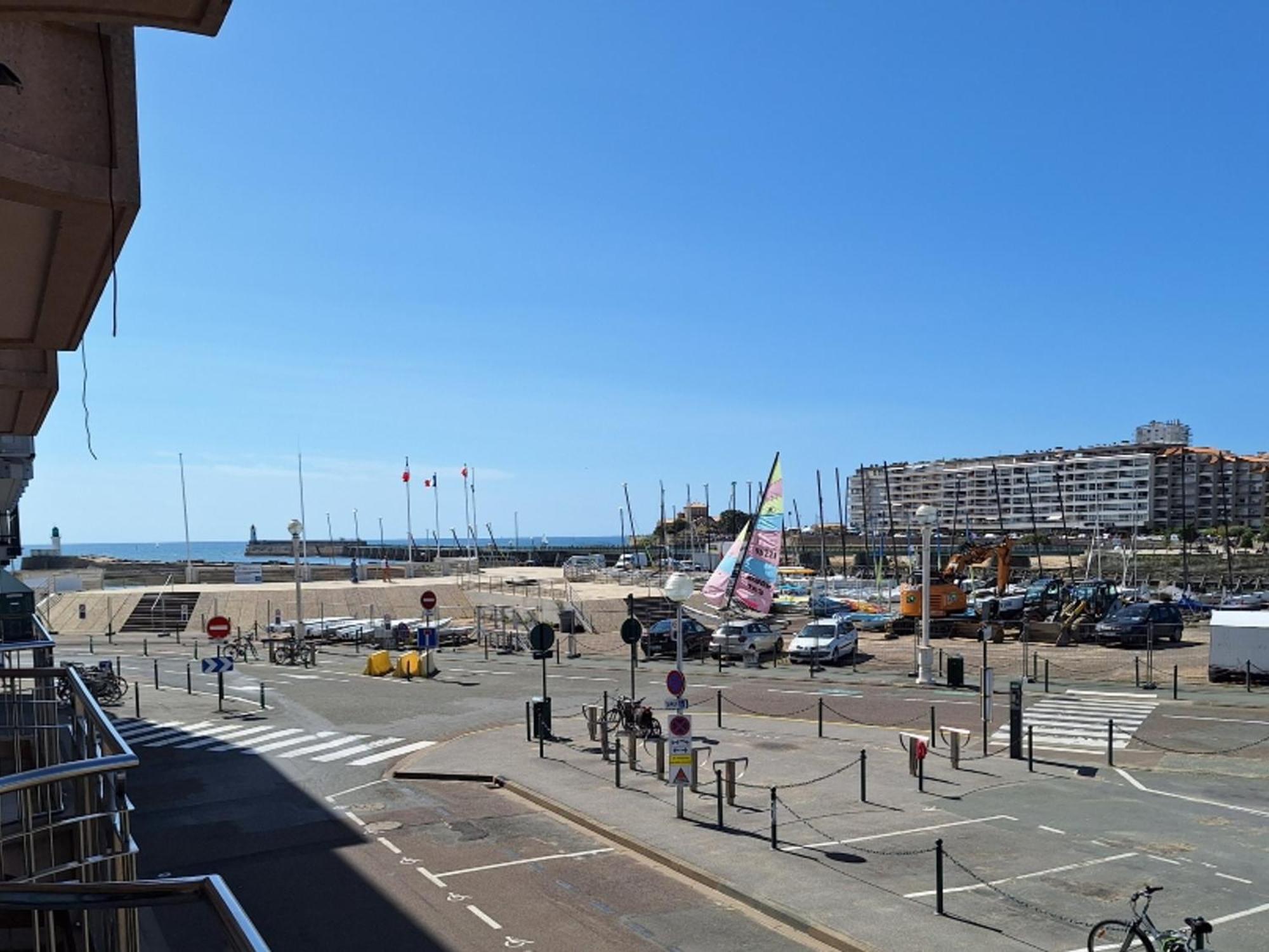 Studio Alcove - Face Au Chenal, 50M Plage/Port, 700M Centre-Ville, Capacite 3 Pers., Confort Moderne - Fr-1-331-202 Les Sables-dʼOlonne Buitenkant foto